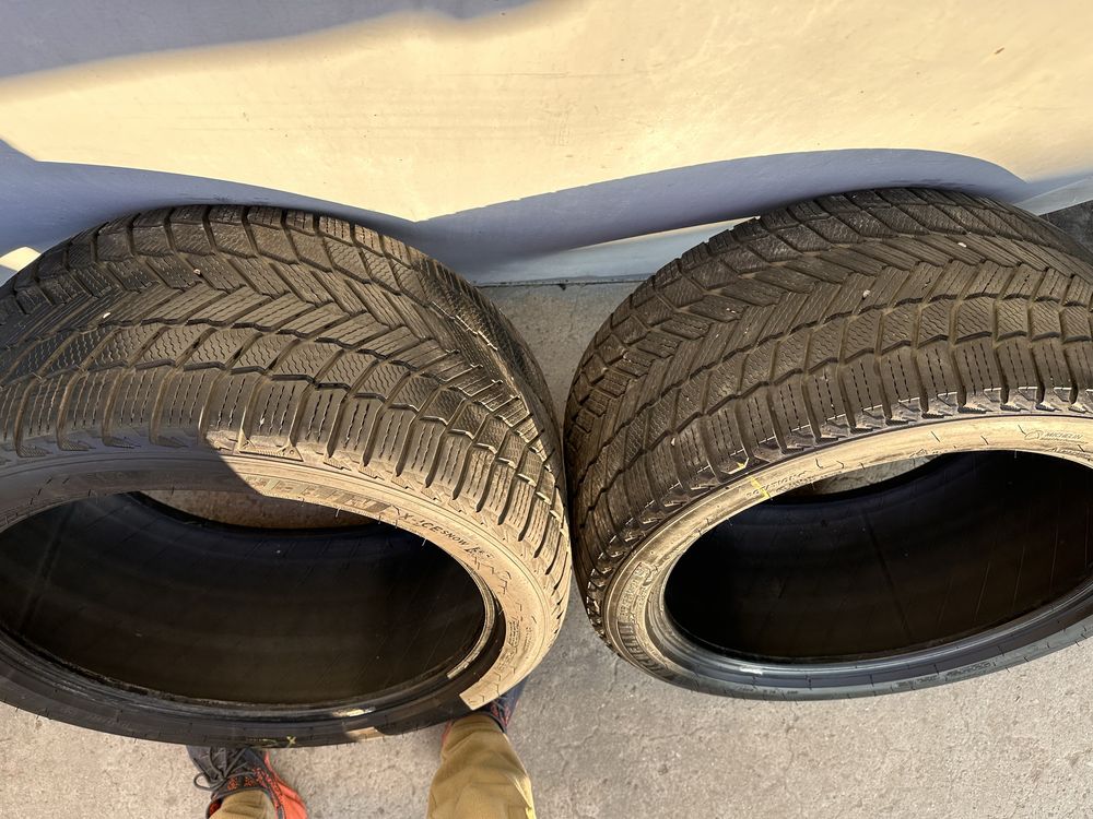 Резина комплект різноширокий зимній MICHELIN X-Ice Snow