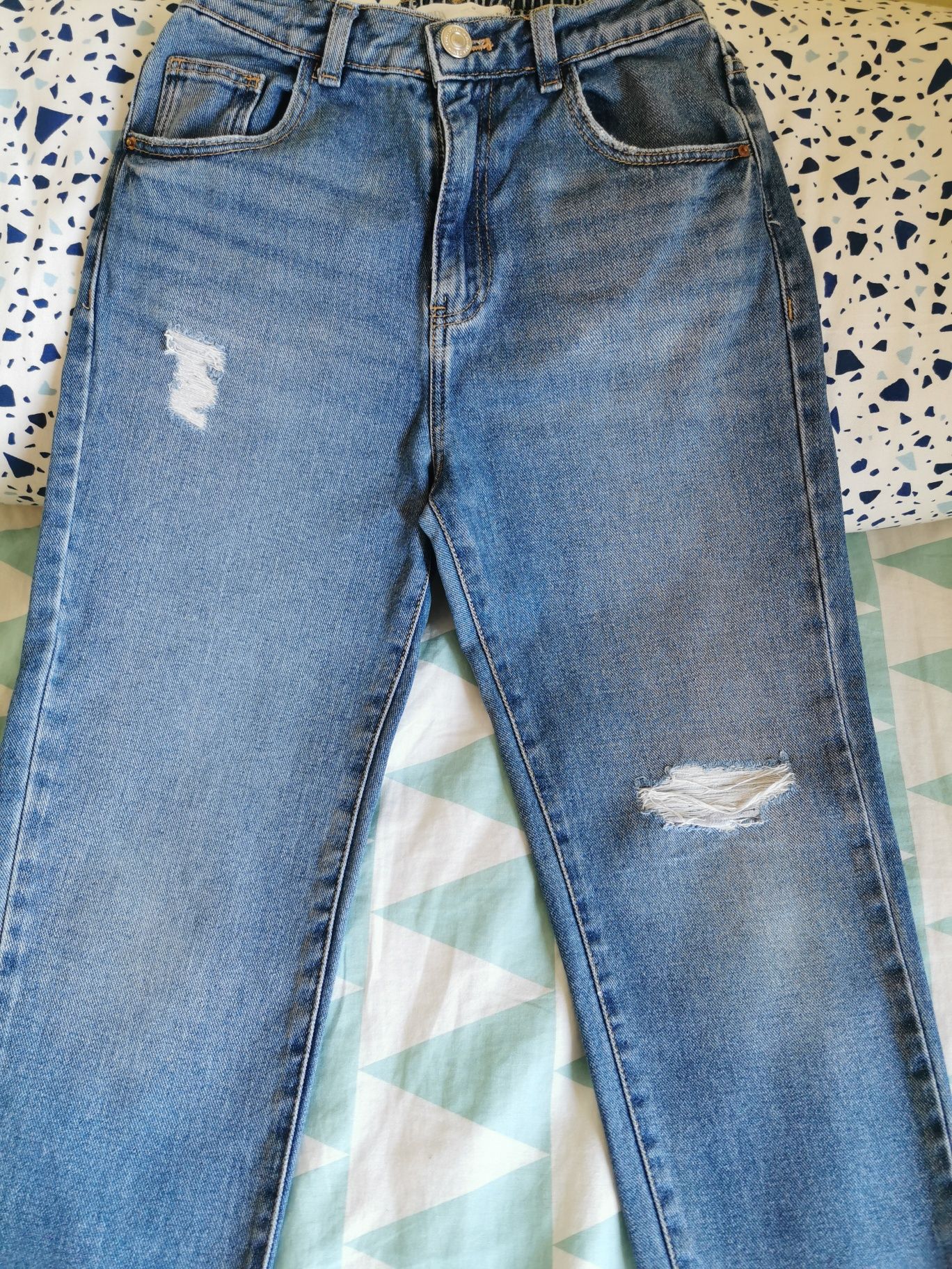 Spodnie jeansowe /jeansy dla dziewczynki z Zary, rozmiar 134