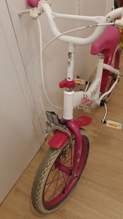 Bicicleta menina