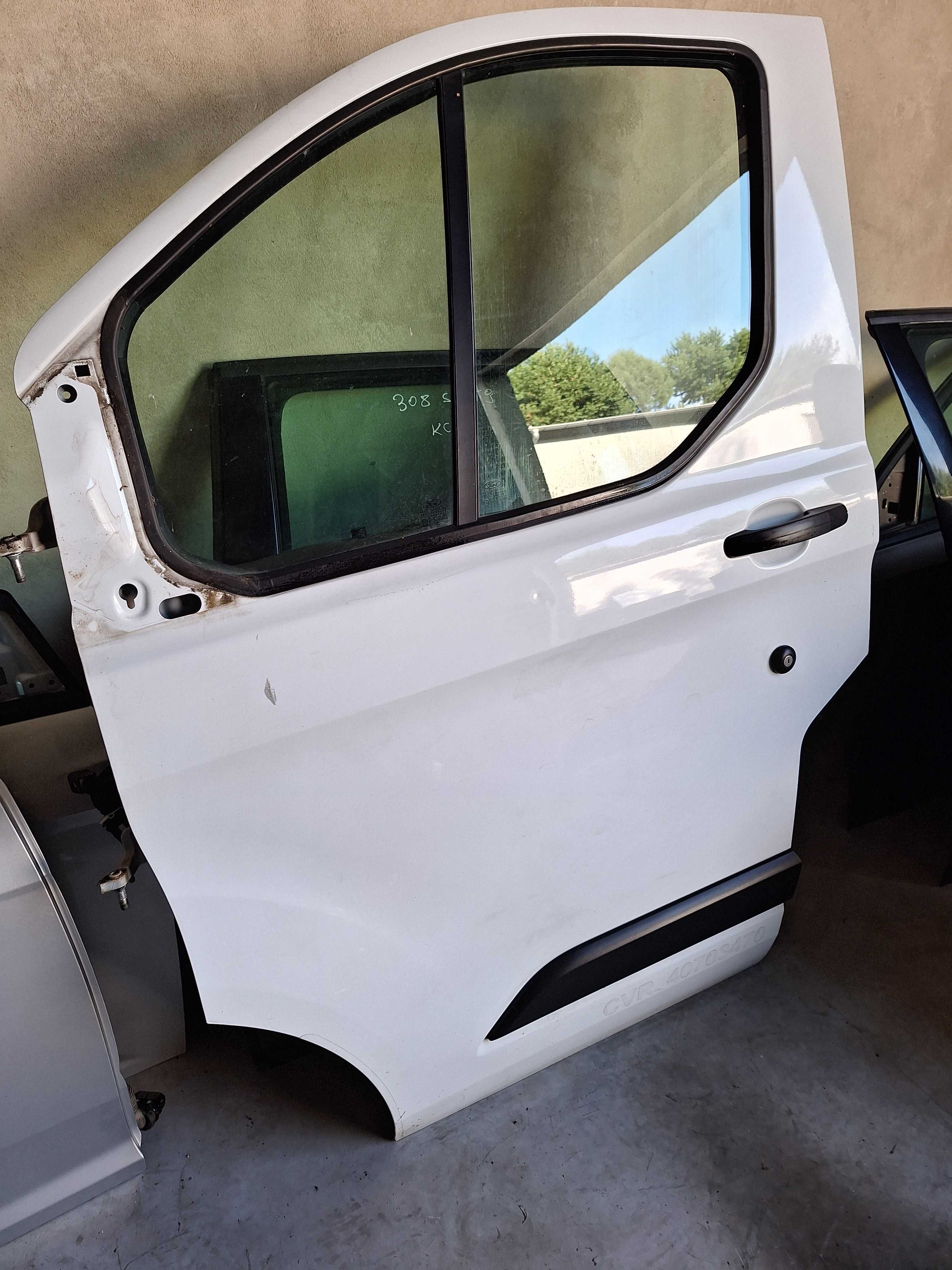 Drzwi przednie lewe Ford Transit Custom 14-19r eu