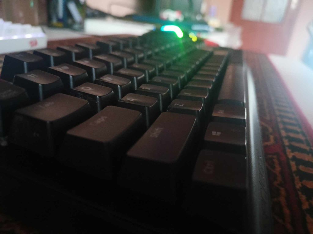 klawiatura spc gear gk630k kailh brown rgb