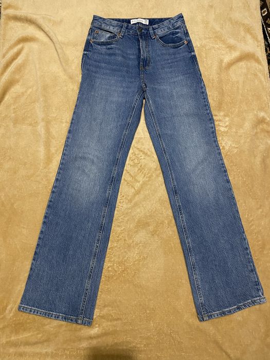 Джинси Stradivarius S