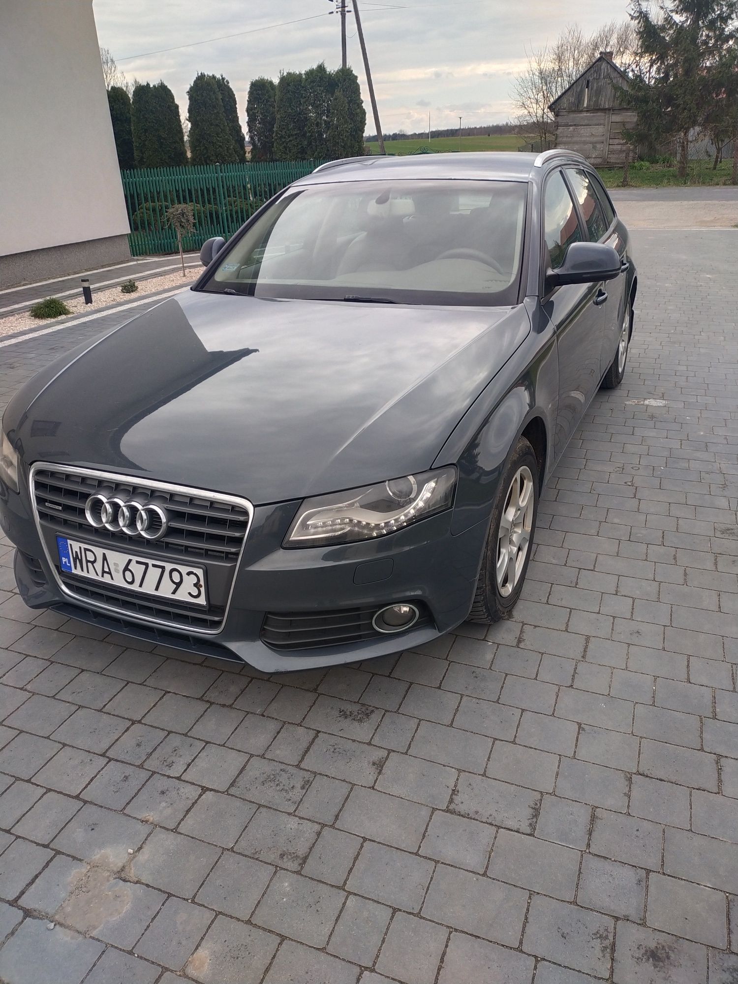 Audi A4b8 Quatro LED ksenony