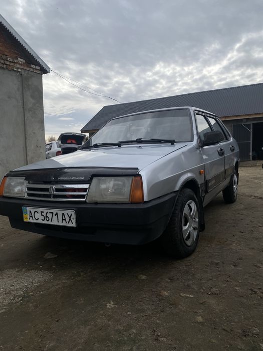Продам ваз 21099 присутній торг