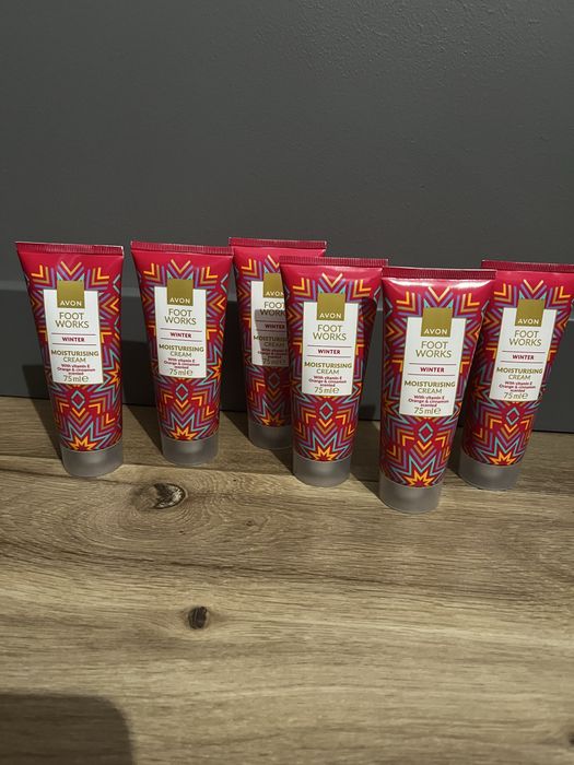 Avon Foot works krem do stop winter