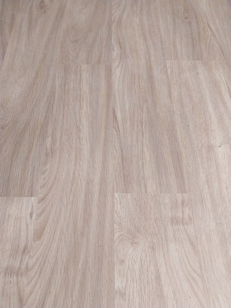Paczka paneli laminowanych AC5
