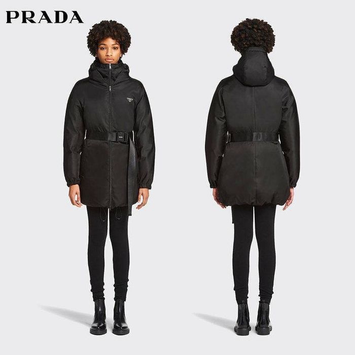 Куртка Prada с утяжкой на талии