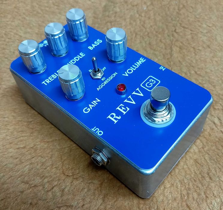 Efekt gitarowy Revv G3 (klon)