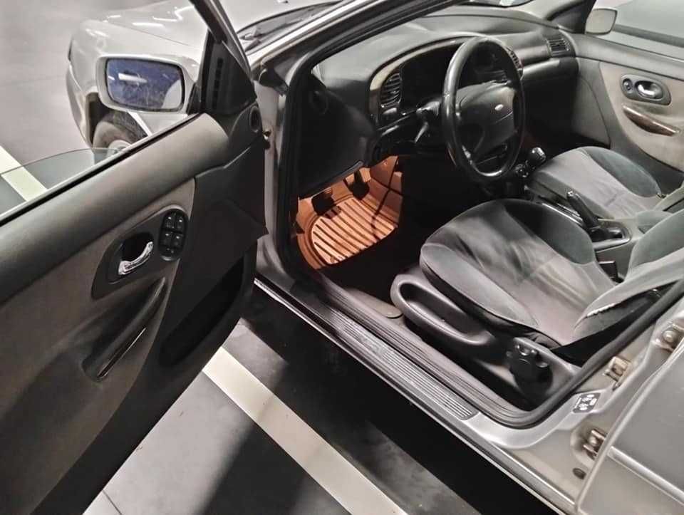 Ford Mondeo 1,8 td