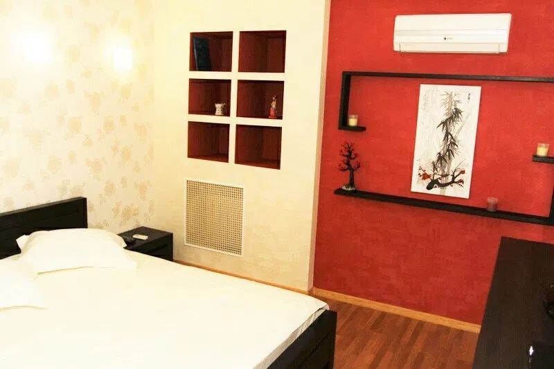 Сдам 3 ком кв Центр Дерибасовская Ришельевская Балкон Горсад Код1287