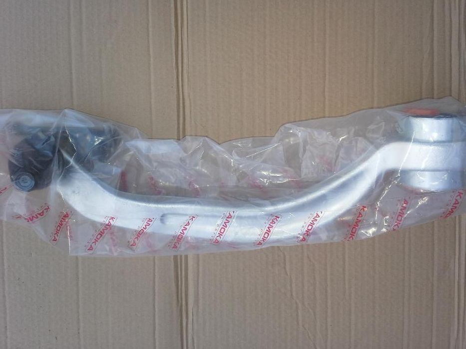 Ричаг нижній Ауди А4.А6 Пассат Б5 Шкода Суперб Сеат Новий