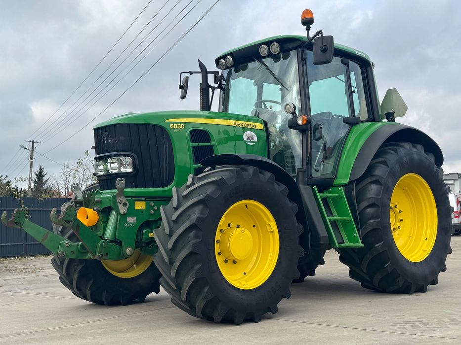 John Deere 6830 Premium  Tuz + wom + pneumatyka ( manual 60 km/h) Piękny ! 6630 6930