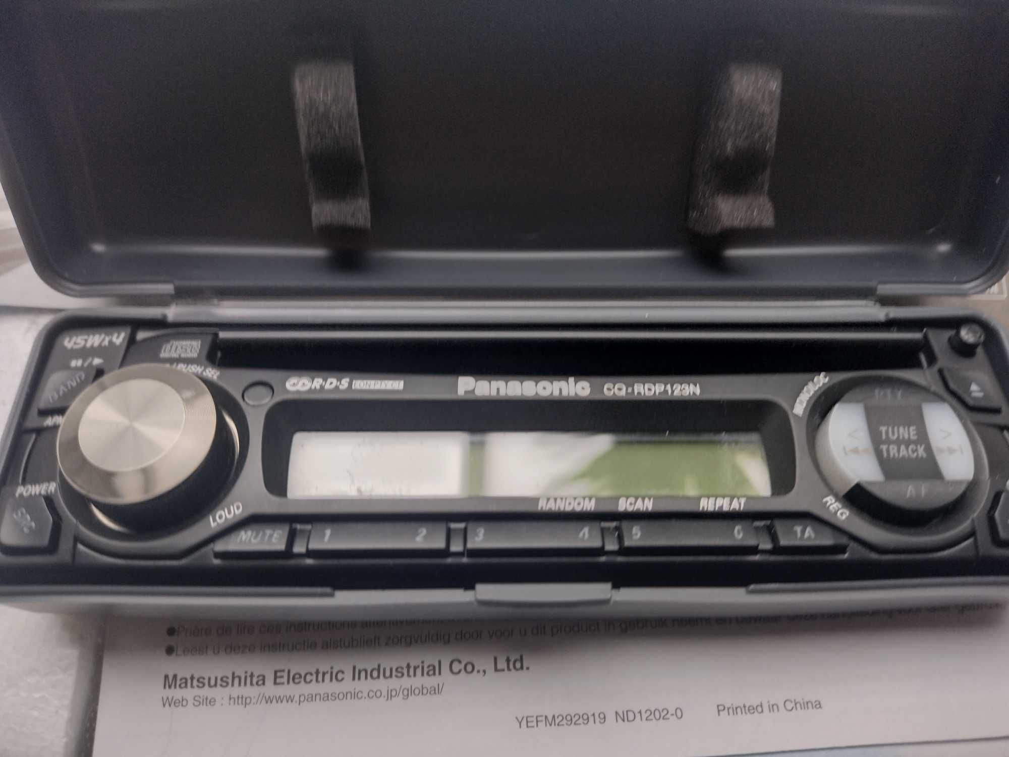 Radio samochodowe Panasonic CQ-RDP123N