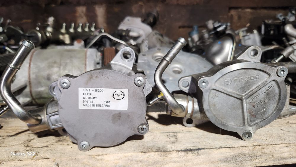 Насос вакуумний SH0118G00 Mazda  cx5  6gj 3 2.2 2012-2020