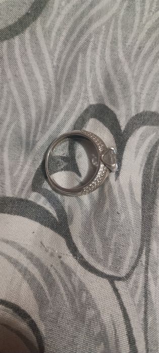 Продам 2 каблучки