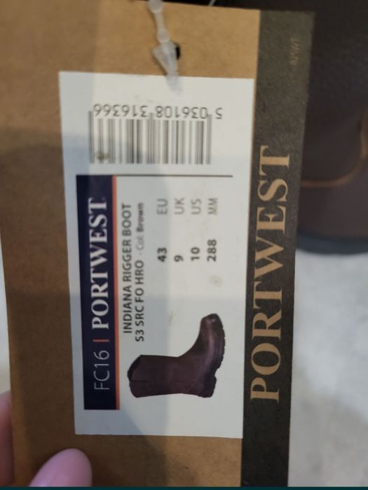 Buty robocze portwest nowe rozm 43