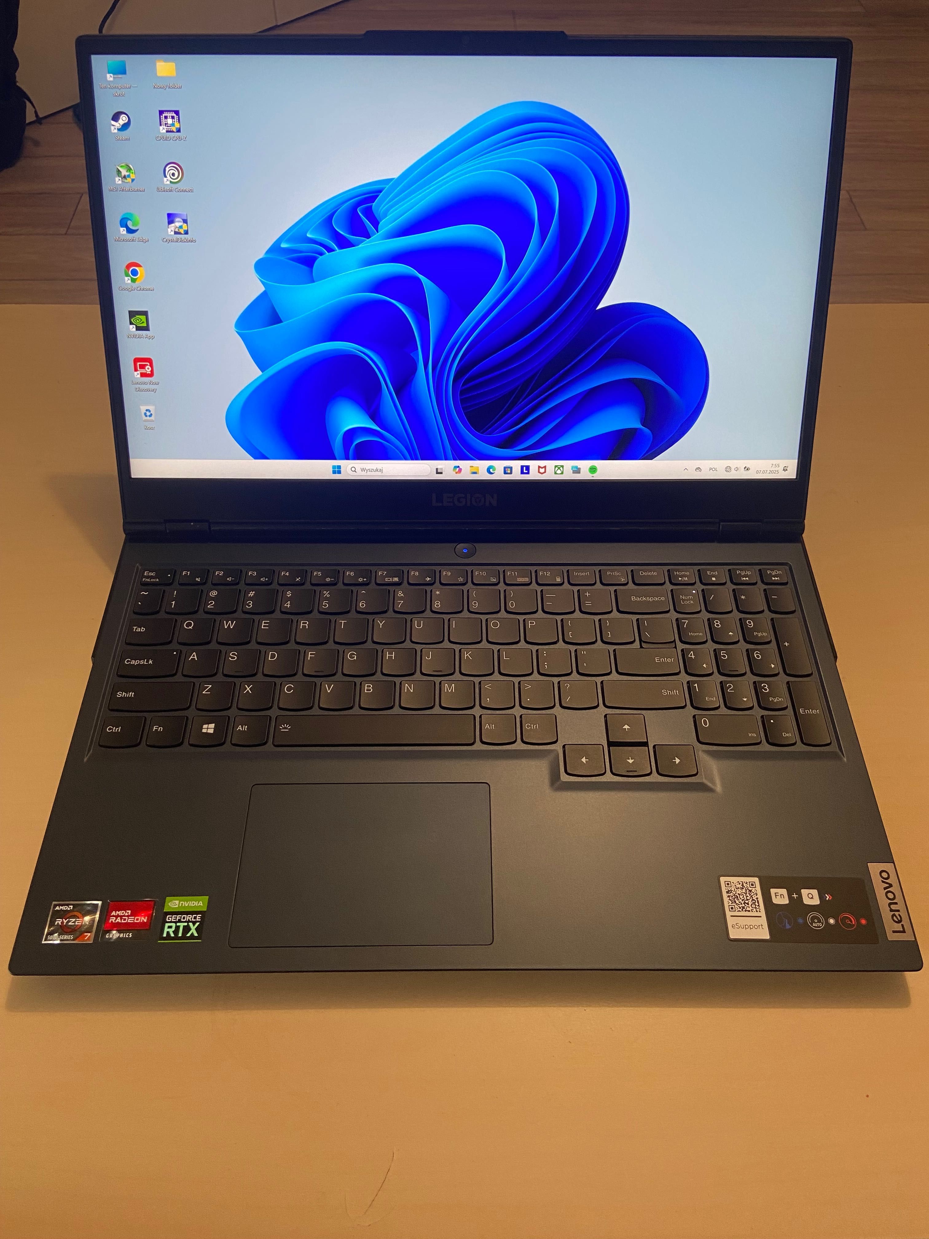 Lenovo Legion 5 Ryzen 7/32GB/1TB/Win11/RTX3060/IPS 165Hz 300 cd/m²