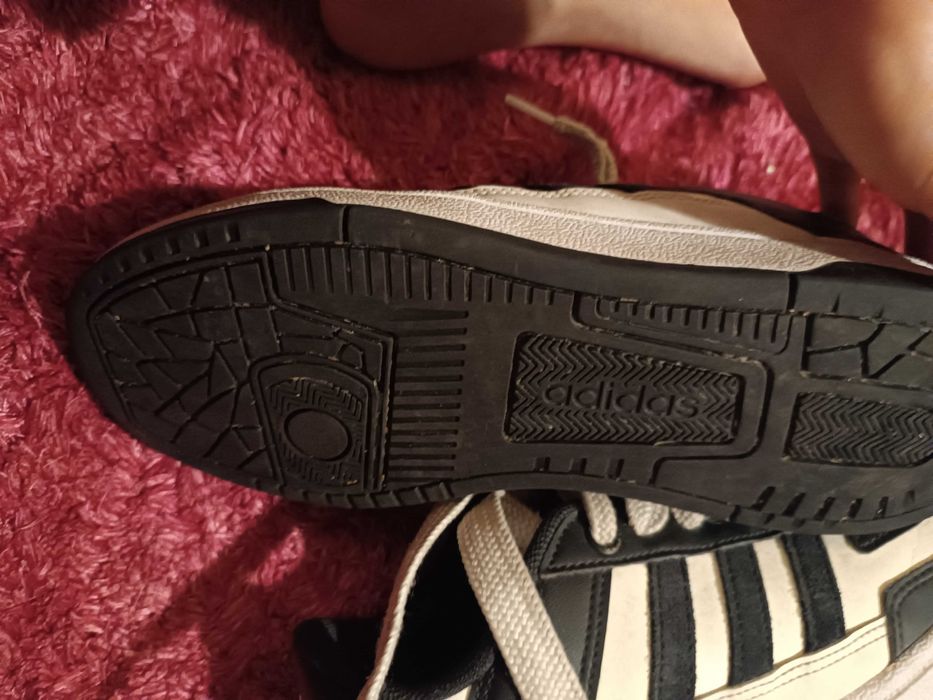 Sapatilhas adidas tamanho 37