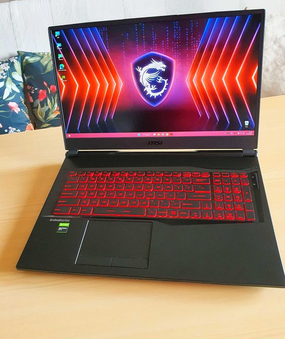 17,3" Msi GAMING laptop do gra cs2 fifa CoD gta ssd GTX 144hz GEFORCE