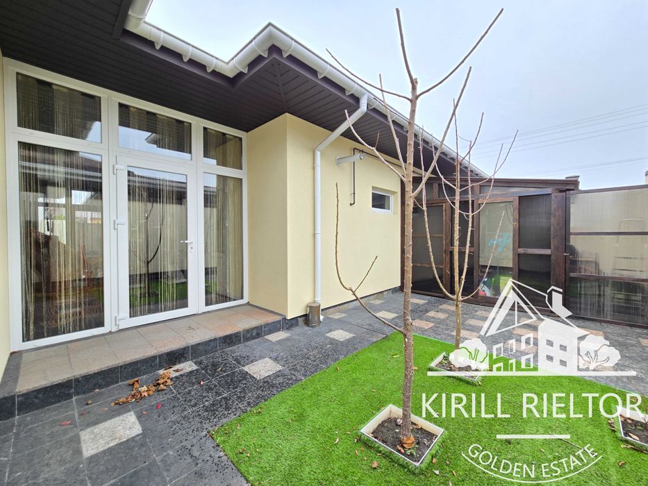 Продам дом с ремонтом и искусственным водопадом на участке S = 11 сот.