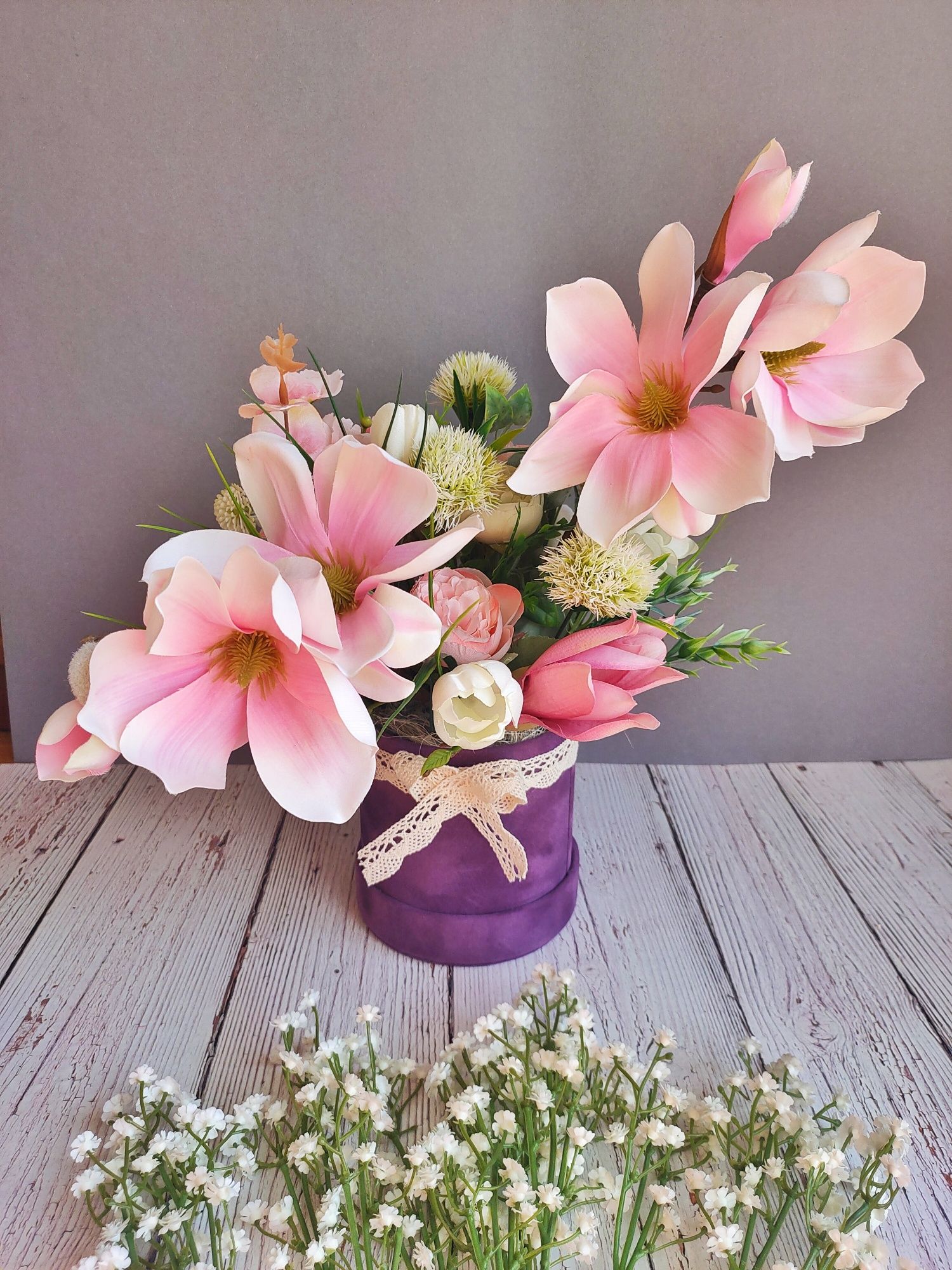 Wiosenny flower box z magnolią