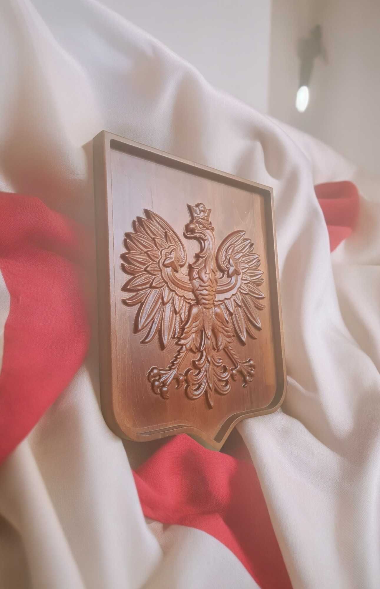 Godło Polski w drewnie 40x30