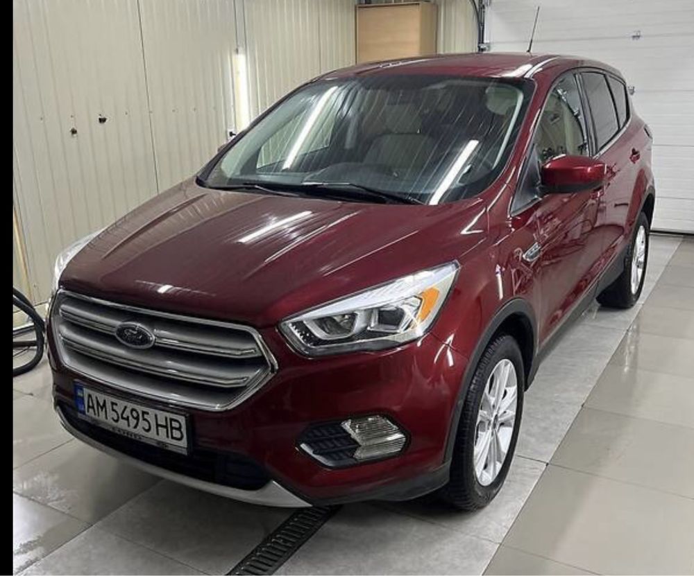 Ford escape 32 т  пробега