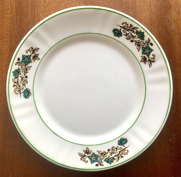 Loiças antigas várias (ler descricao)