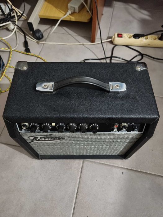 Amplificador Fame GX15G