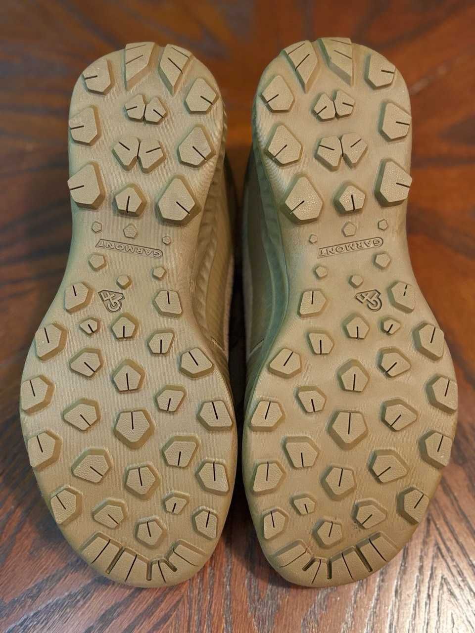 Трекінгові кросівки Garmont 9.81 Heli low shoe койот р. 42, р. 42,5