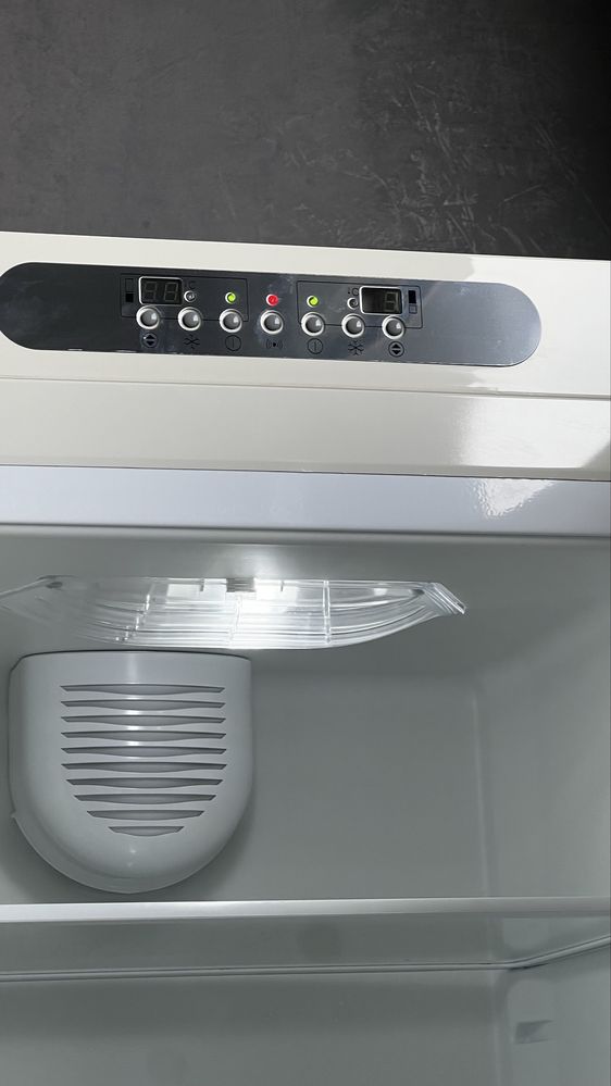 Холодильник Smeg FAB 32 I-покоління NoFrost