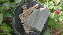 Sabonete artesanal natural de argila verde e aloé Vera