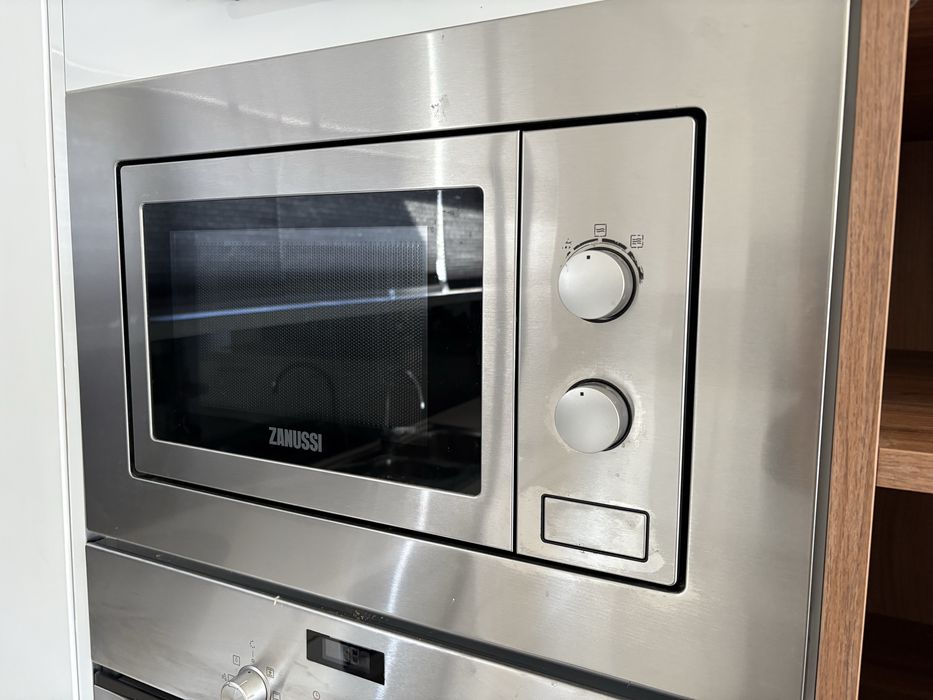 Microondas encastrar Zanussi