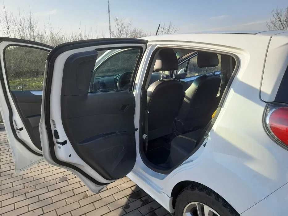 Chevrolet Spark EV 2016 электромобиль