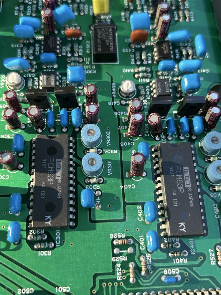 DAC R2R Yamaha DA8X Burr Brown PCM63P-KY 8szt + ADC Yamaha AD8X