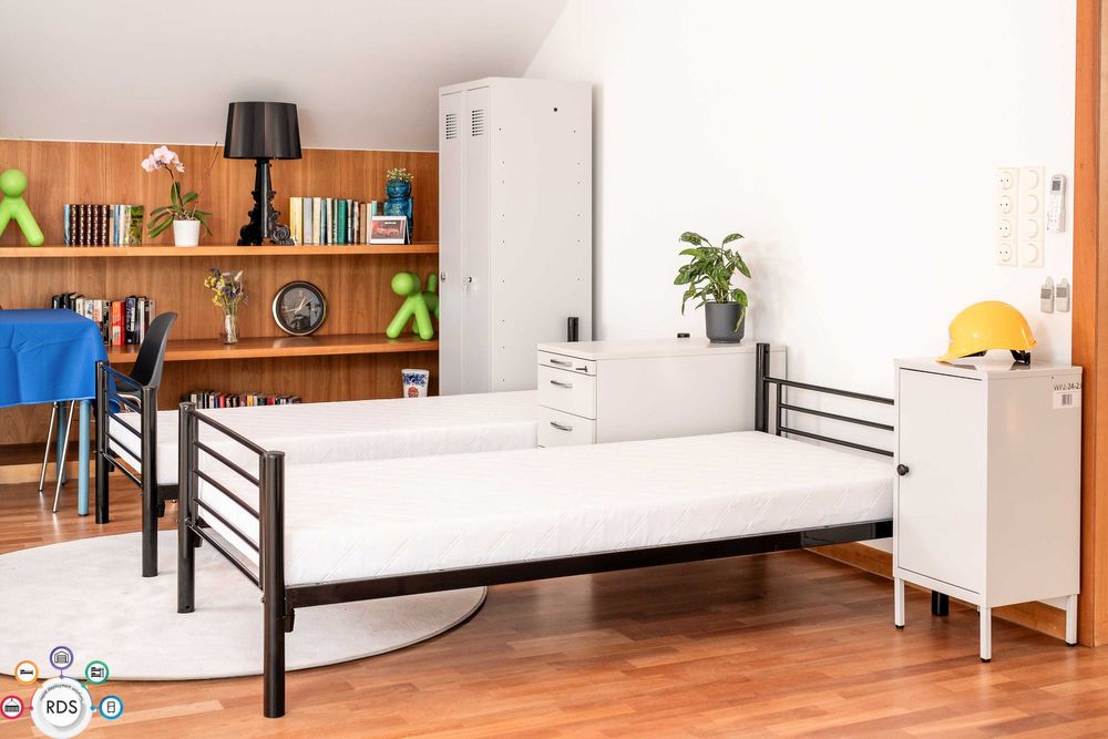 Łóżko metalowe pojedyncze z MATERACEM Łóżka WOJSKOWE hotelowe 90x200