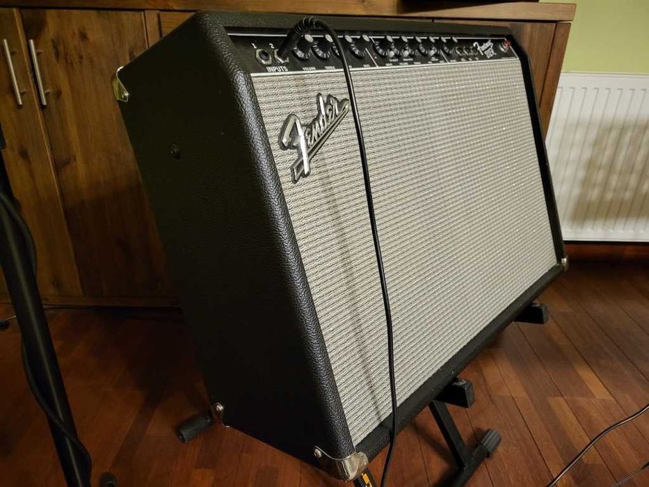 Fender Roland Stratocaster GC-1 GR-55 Frontman 212R