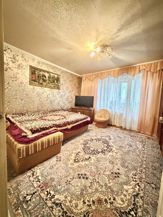 Двокімнатна квартира , центр міста . Без комісії!%