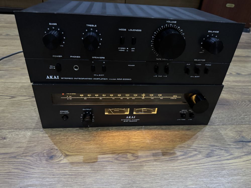 Akai AM2250 i AT 2200 Tuner i wzmacniacz
