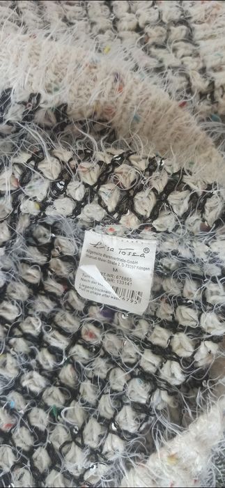 Kremowo czarny sweterek włochaty mięciutki cieplutki M-XL Lisa Tossa