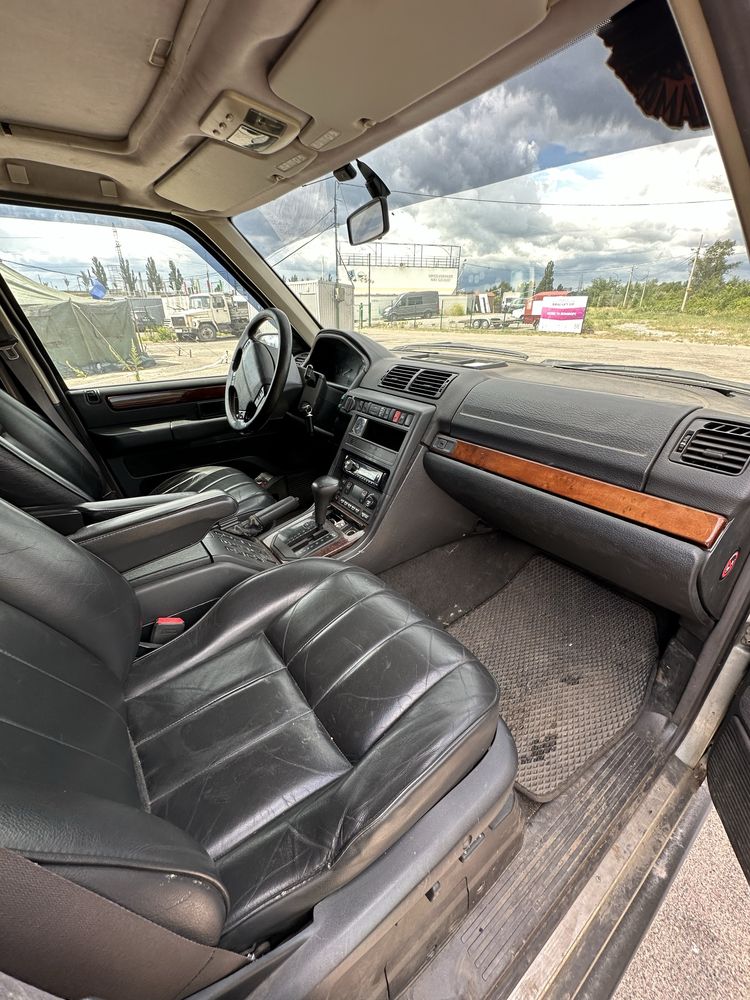 Продам Land Rover Range Rover 1997 4.6 бенщин