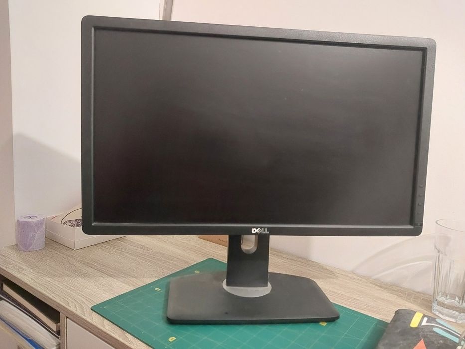 Монітор Dell U2312HMt