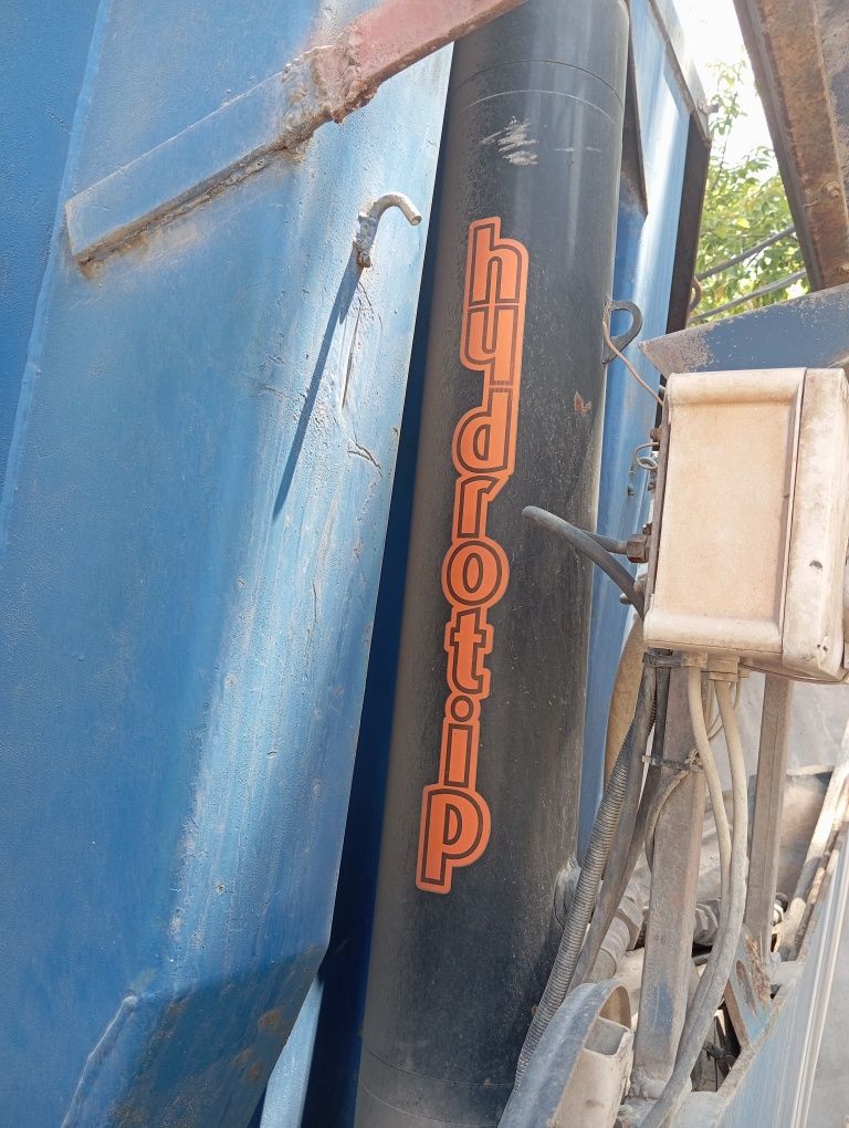 Продаж напівпричепів самоскид