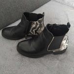 Buty dziewczęce R.35