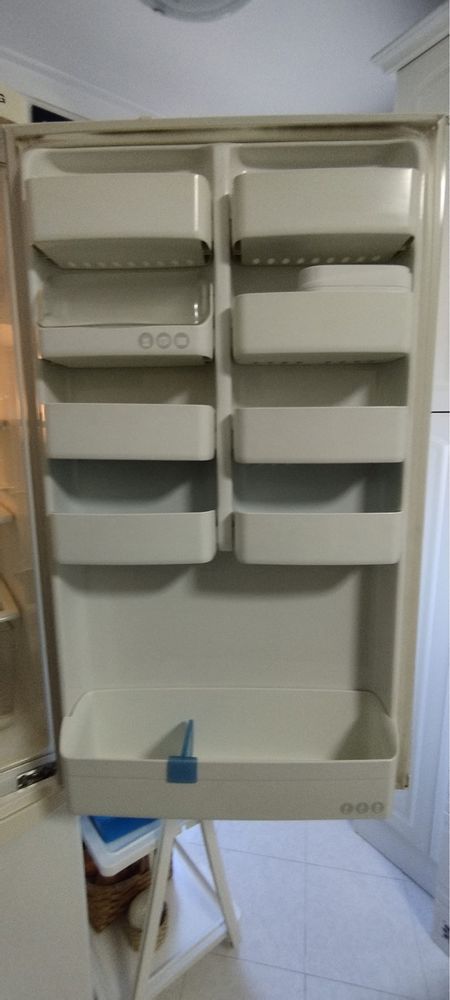 Frigorifico com congelador | LG