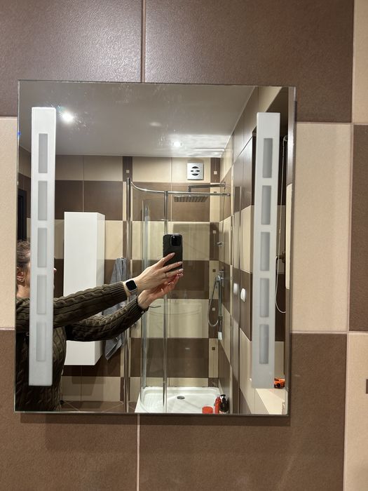 Lustro łazienkowe podświetlane 50x60 cm