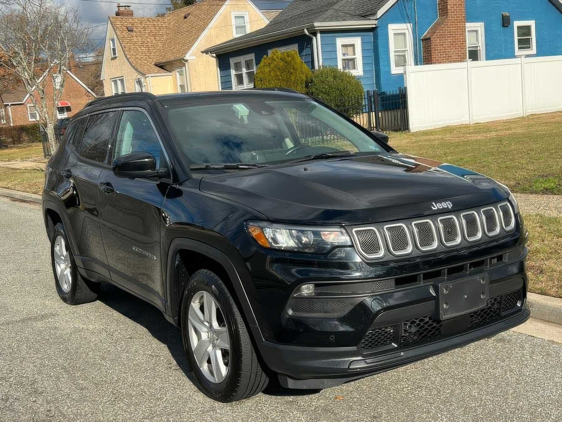 2022 Jeep Compass Latitude 4WD