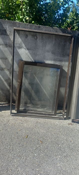 Janela de alumínio