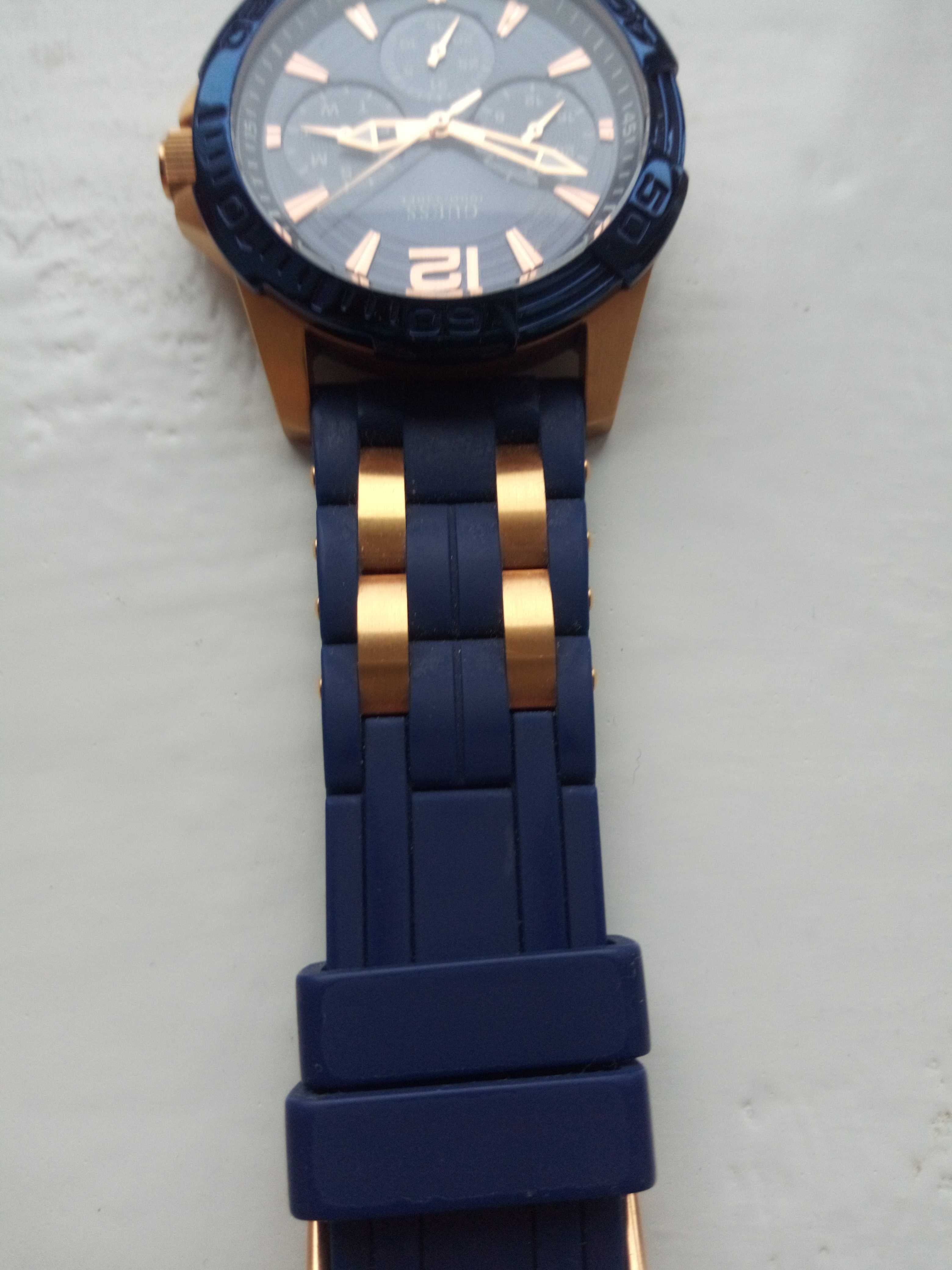 Продаются мужские часы Guess 0366G4