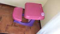 Mesa  infantil  rosa